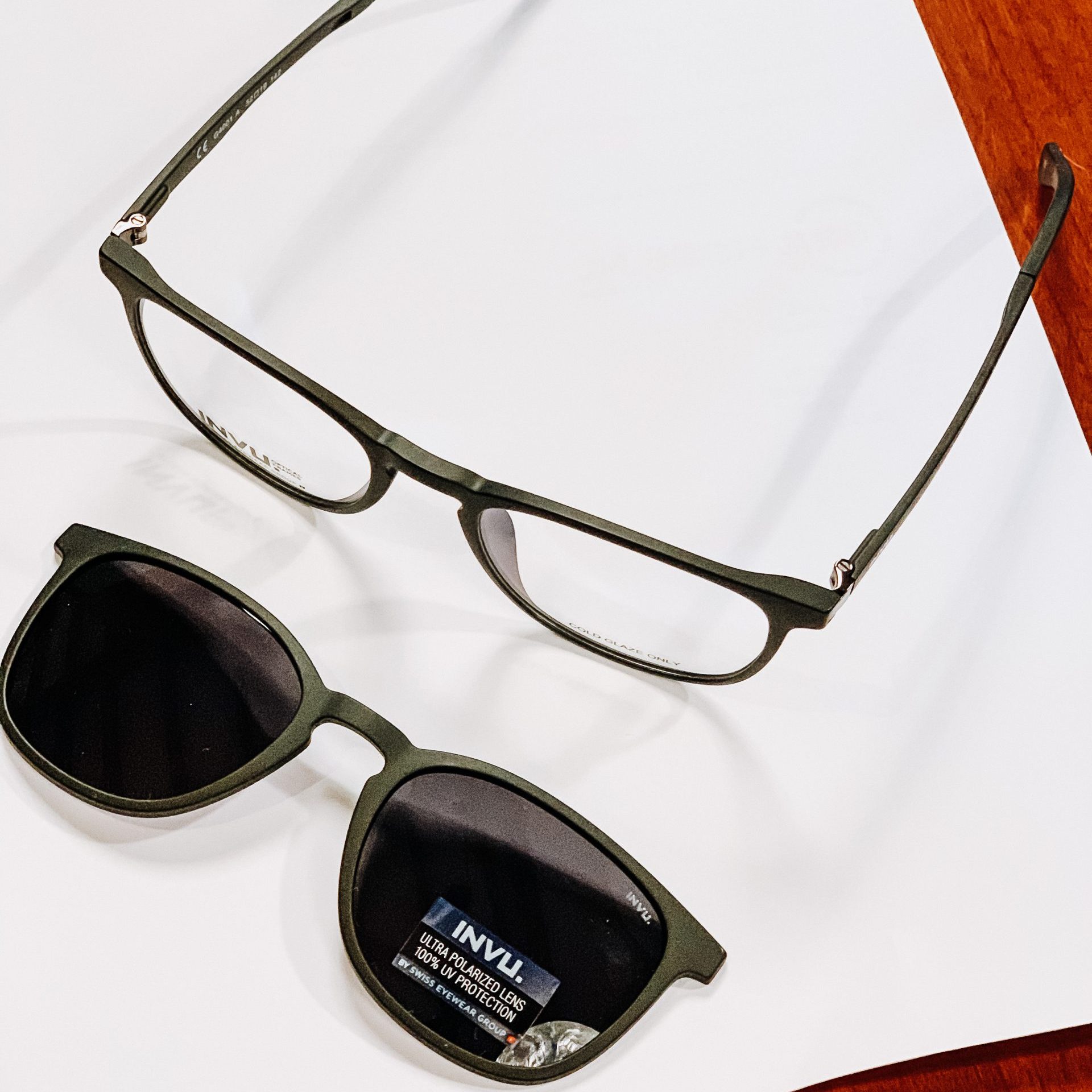 INVU-correctie monturen met magnetische zonneclip - Brilmode.nl